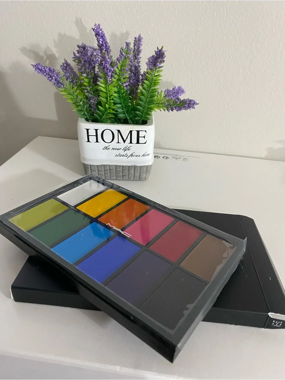 MAC Pro Paintstick x 12 Palette, Full Size 30g/1 oz, Limited Edition,New in Box